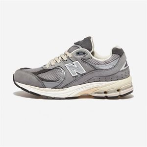 뉴발란스 2002R 프리미엄 빈티지 그레이 M2002RNM